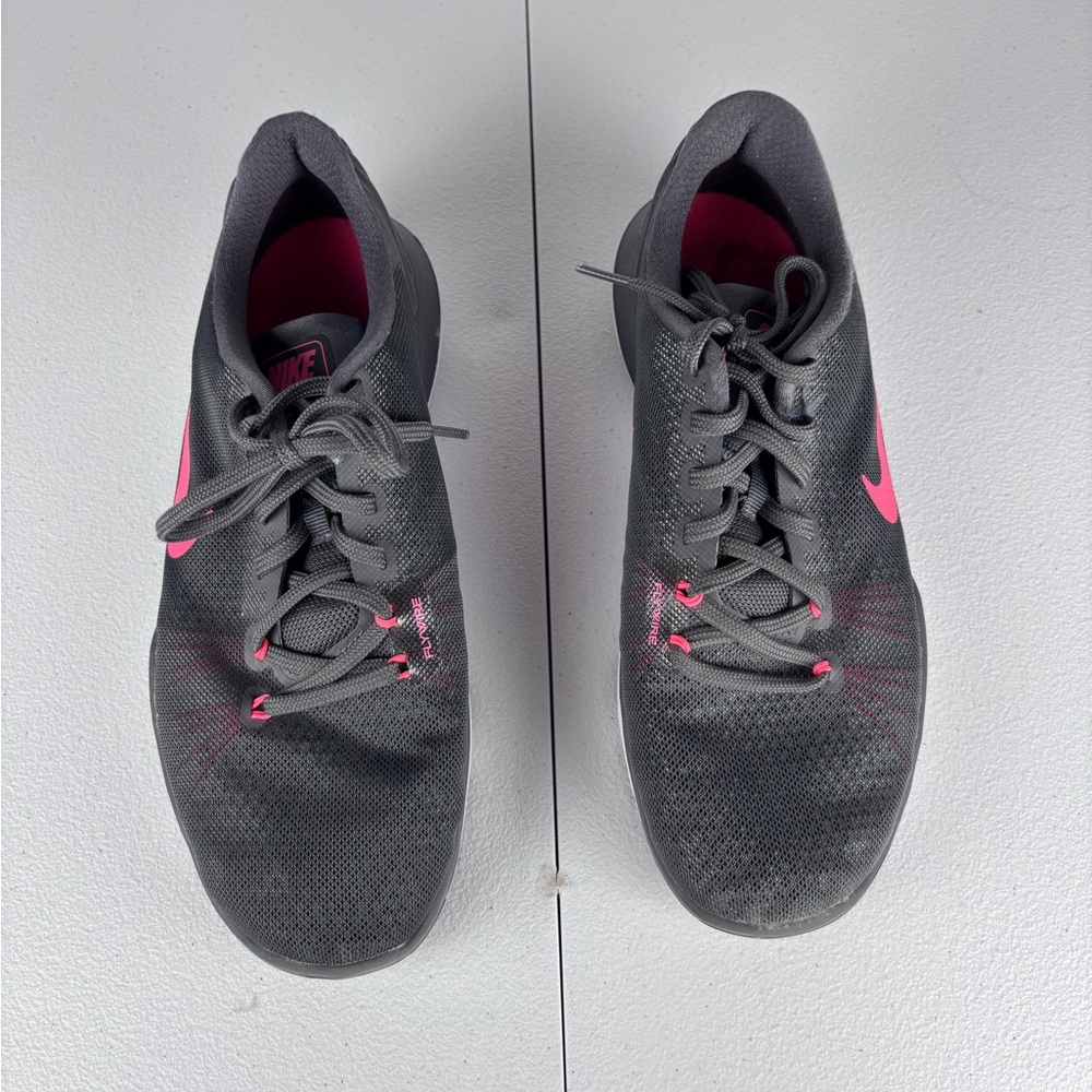 Nike Flex Supreme TR 5 Flywire Women’s Size 10W (EU 42) Dark Grey / Hot Punch - Picture 1 of 9